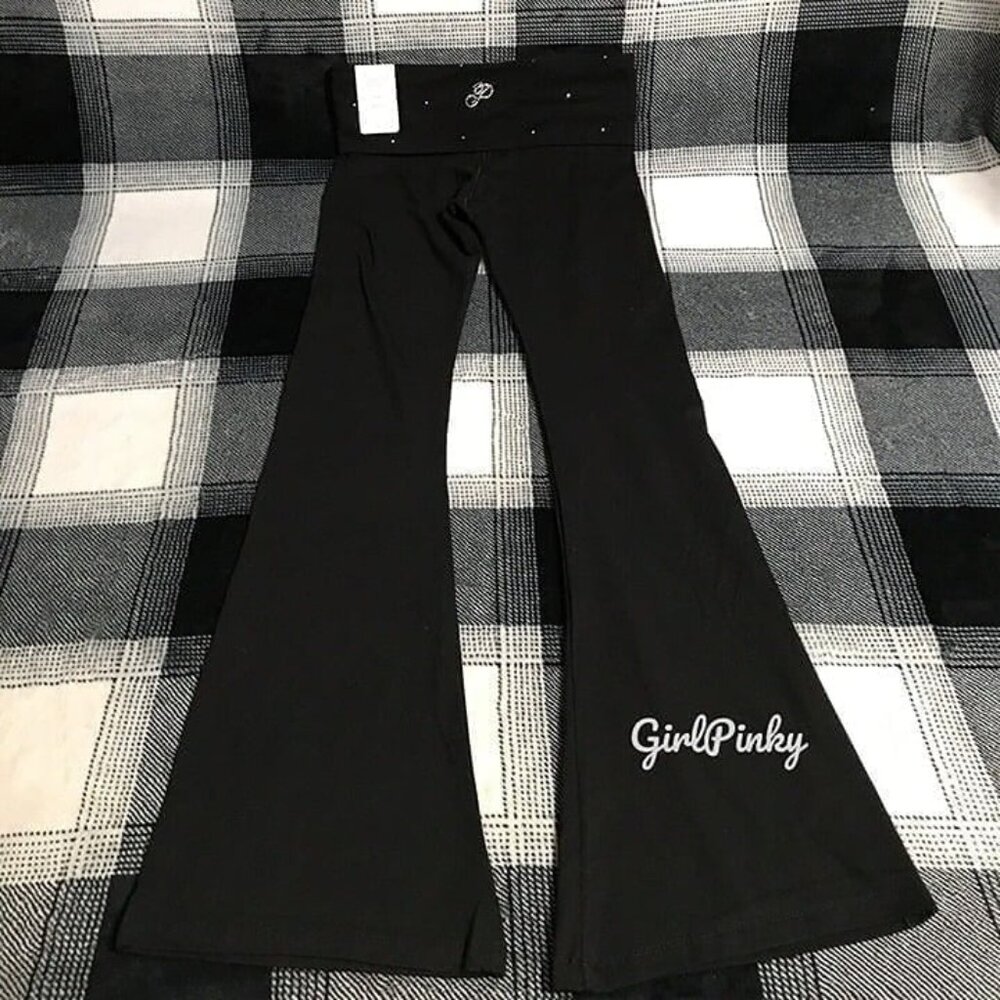 vs PINK flare leggings IN PURE BLACK P LETTER BLING LOGO IN SIZE L-XL & SHORT